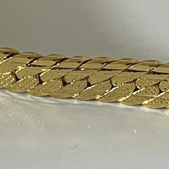 Vintage NAPIER PAT 1980's gold Tone Herringbone Bracelet 7.0" - Picture 6 of 9